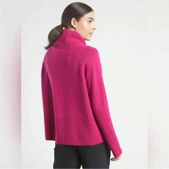 Athleta Aspen wool cashmere pink turtleneck sweater sz XS Cyclamen - Picture 2 of 9